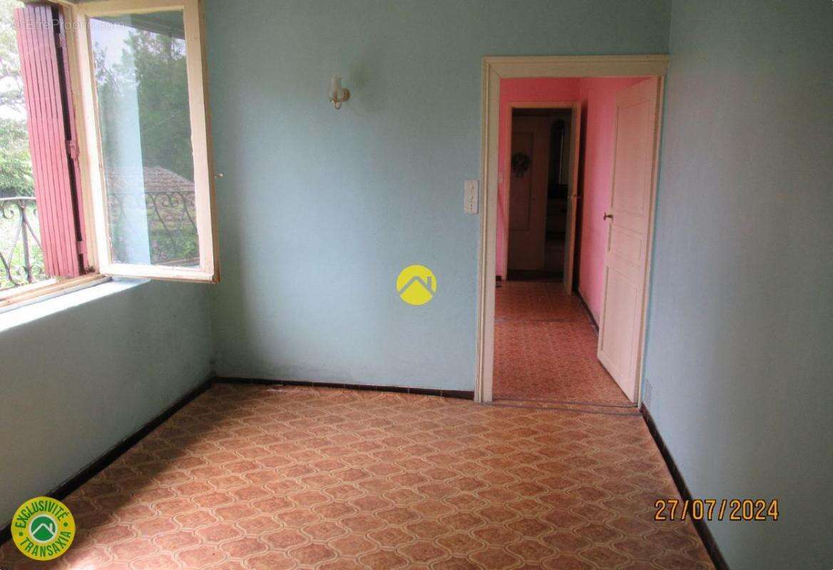 Maison de village - photo 13