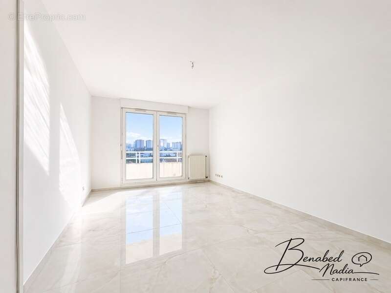 Appartement à BRON