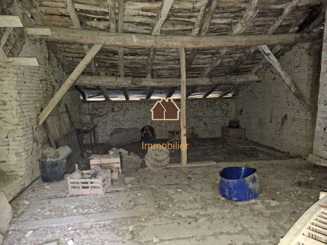 Maison à CASTELSARRASIN