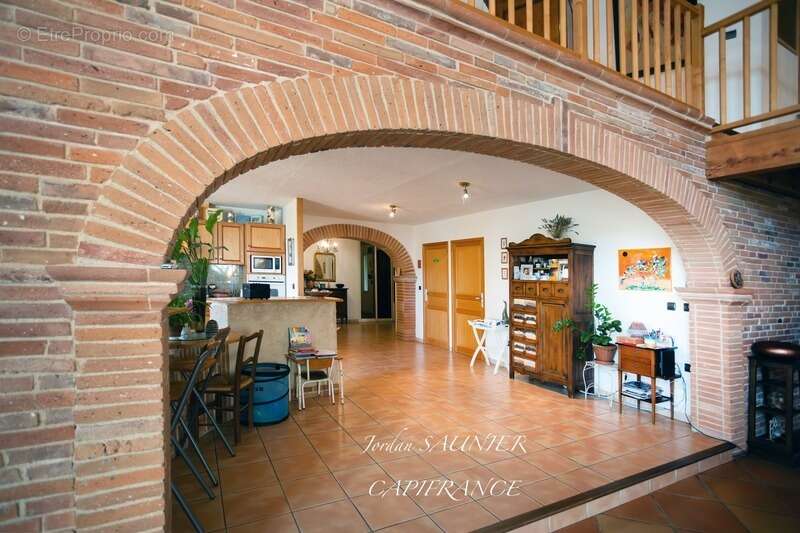 Maison à VILLEFRANCHE-DE-LAURAGAIS