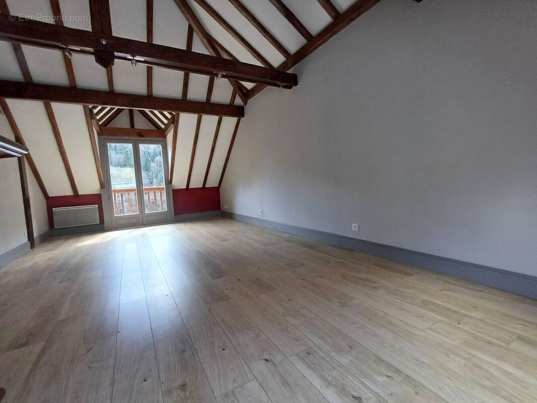 Appartement à CAZARIL-LASPENES