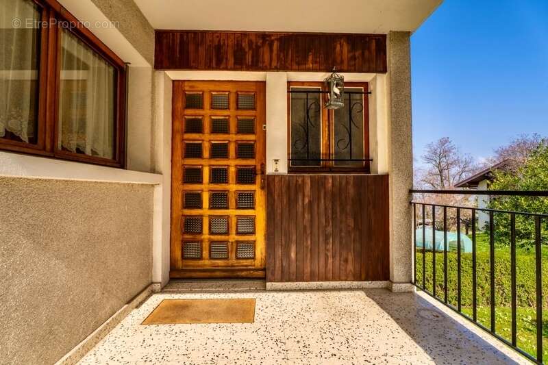 Appartement à EVIAN-LES-BAINS