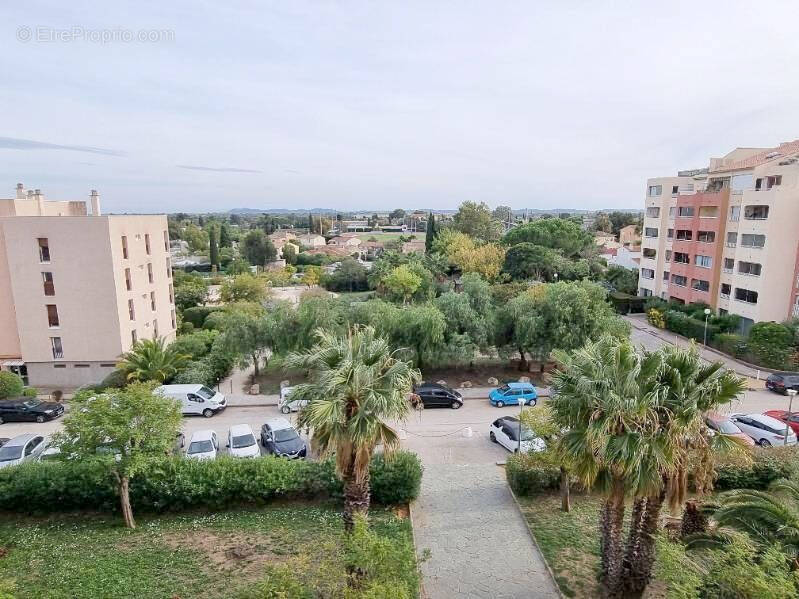 Appartement à HYERES