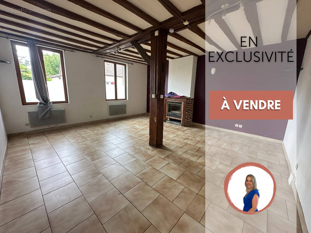 Appartement à HOUDAN