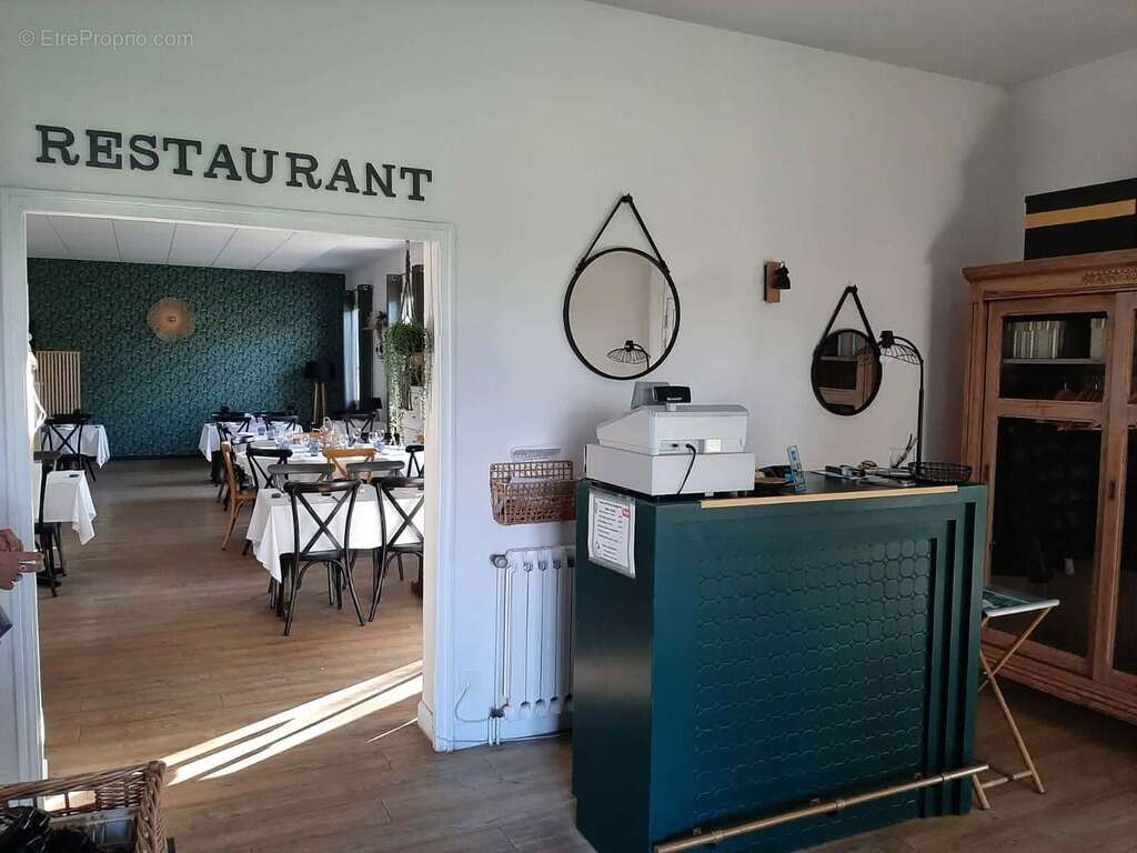 A vendre en exclusivite restaurant et reserve fonciere const - photo 6