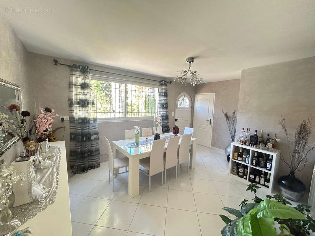 Maison à LA TRINITE