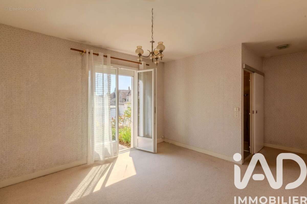 Maison 122 m² à Montigny-Sur-Loing  - photo 4