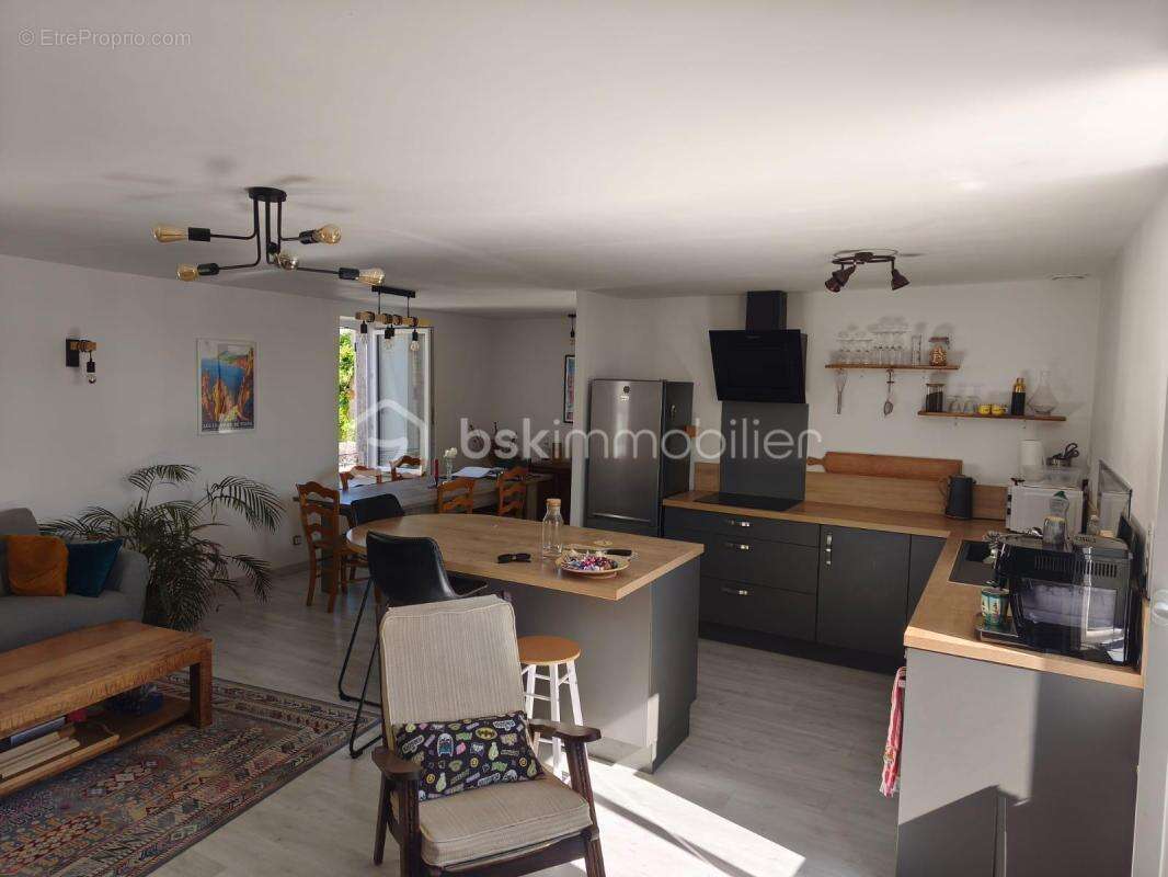 Charmante maison de bourg en pierre – Aucun travaux à prévoir ! - photo 4