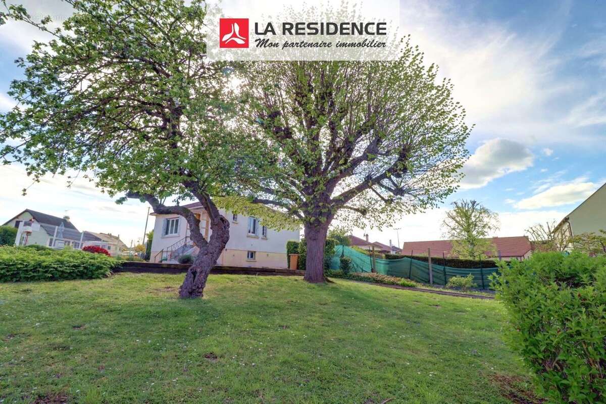 Maison 65 m² à Houdan  - photo 4