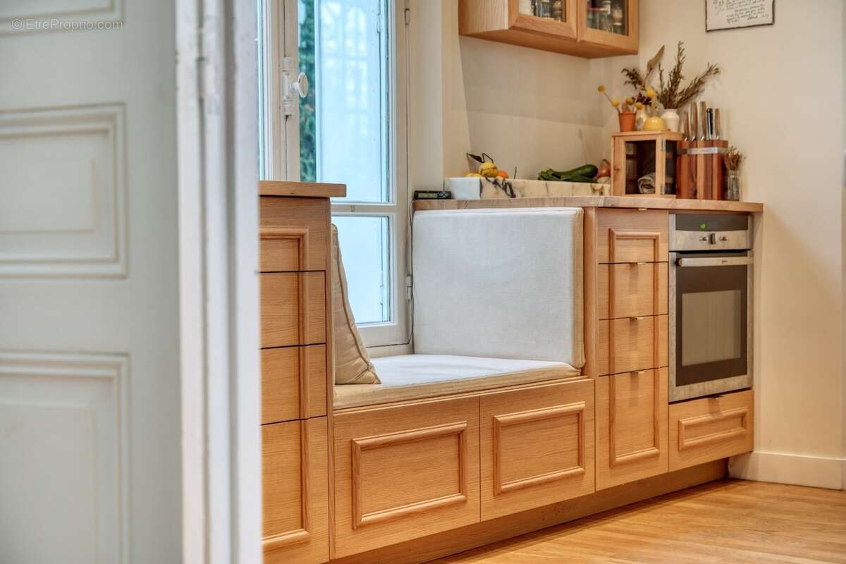 Belle maison meulière 8 pièces à vendre à JUVISY SUR ORGE (Essonne) à 20 km de Paris dans un quartier prisé ! - photo 4