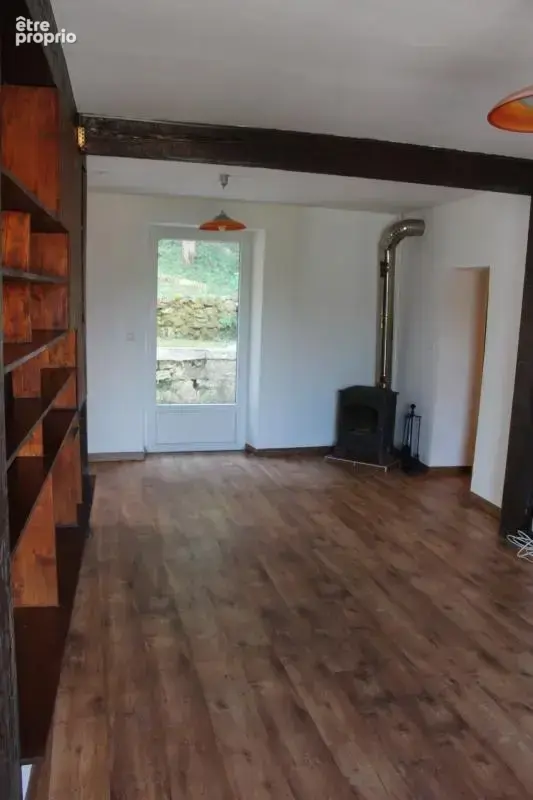 EPINAL (88) Appartement 4 pièces avec terrasse, espace vert en jouissance exclusive, parking privatif - photo 4