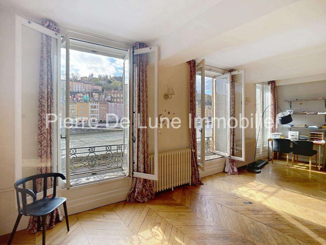 Appartement à LYON-1E