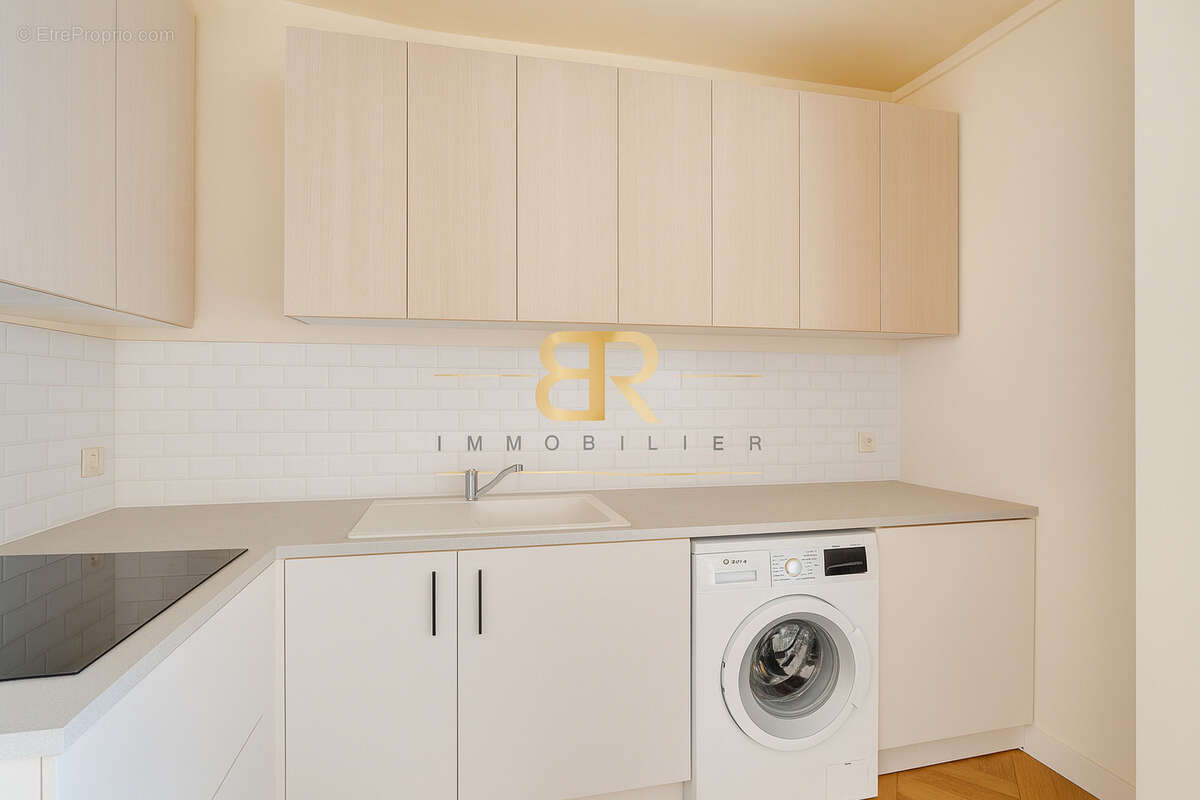 Appartement à PARIS-4E