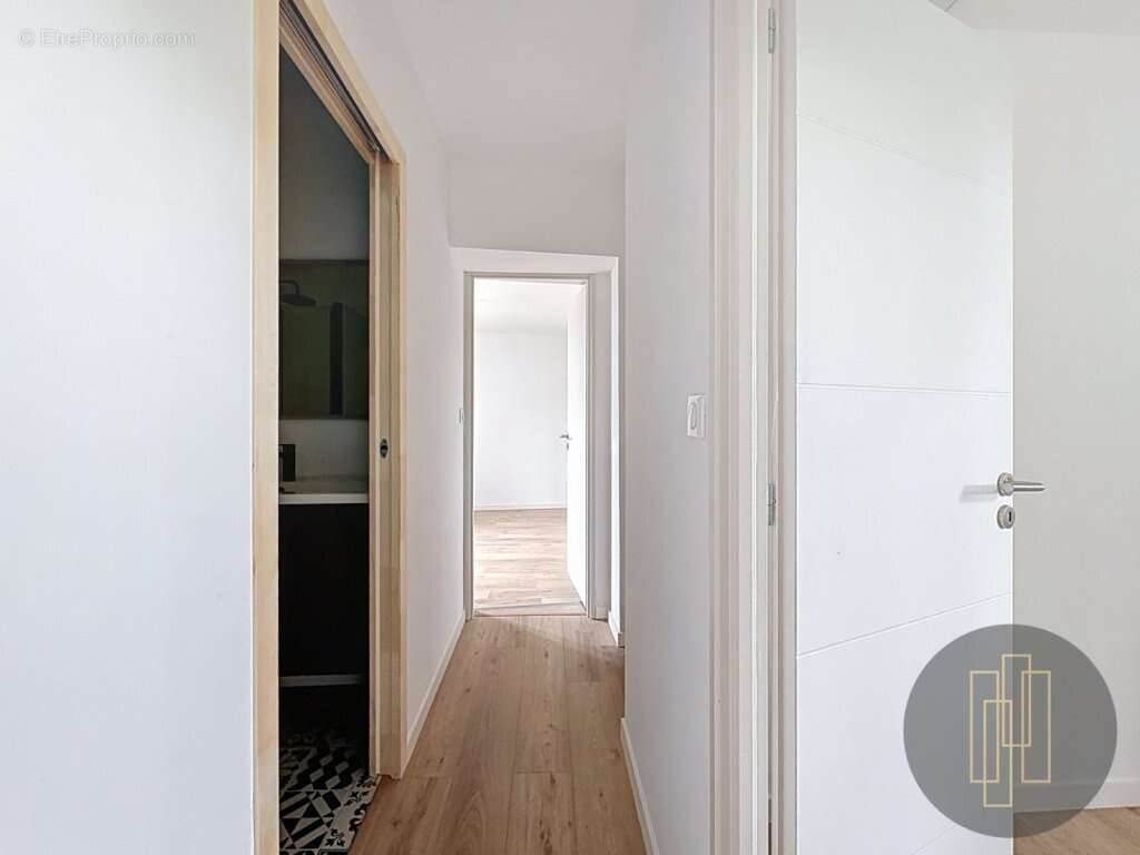 Maison à SOURCIEUX-LES-MINES