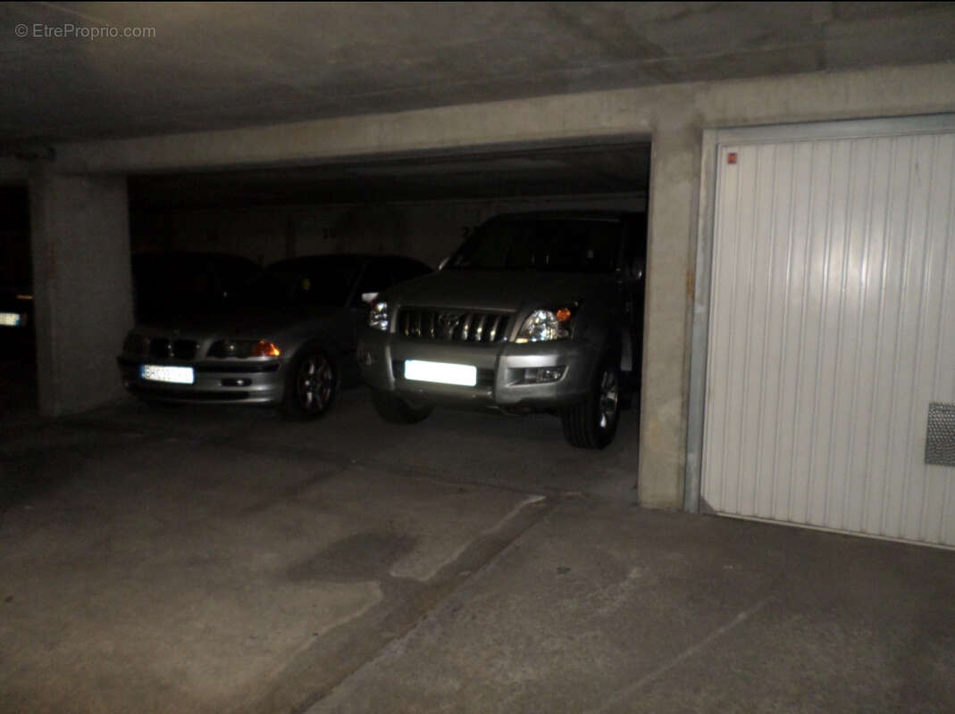 Parking au -1 / Rue D'avron - photo 3
