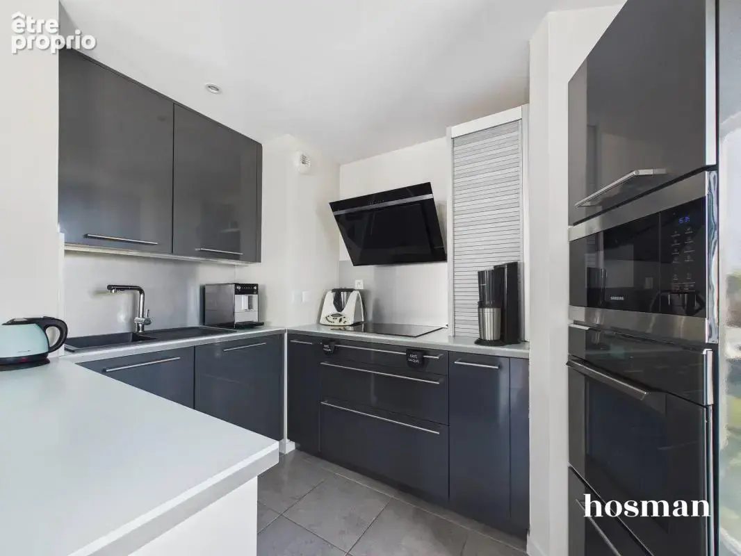 Duplex 3 pièces, 78 m² Carrez avec terrasses de 70 m², ascenseur, parking, mini piscine - Impasse Toubart, Cenon - photo 6