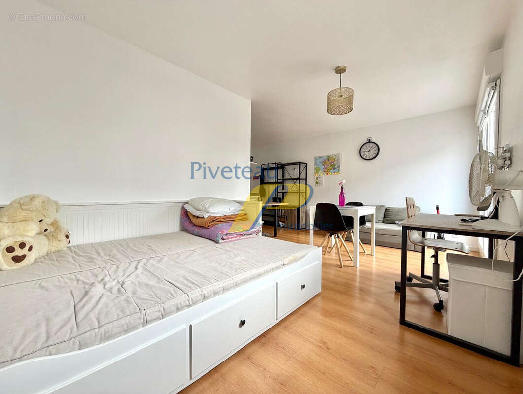 Appartement à SAINT-SEBASTIEN-SUR-LOIRE