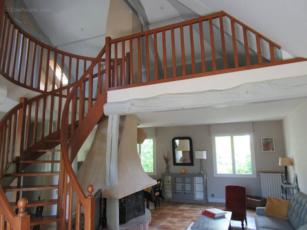 Maison à BEAUCOUZE