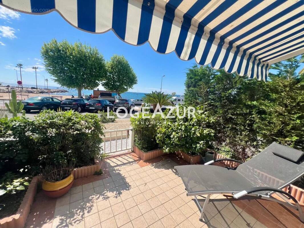 Appartement à VALLAURIS