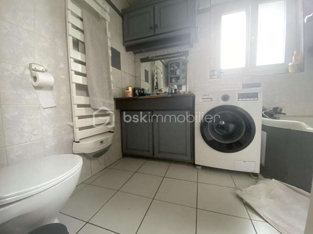 Appartement à CORBEIL-ESSONNES