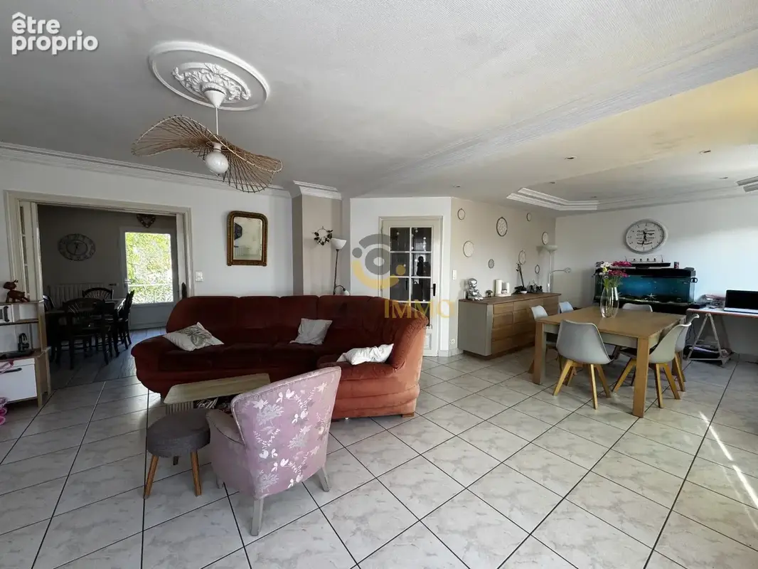 Maison 5 pièces 125 m² à vendre à Les Herbiers (85500) - photo 4
