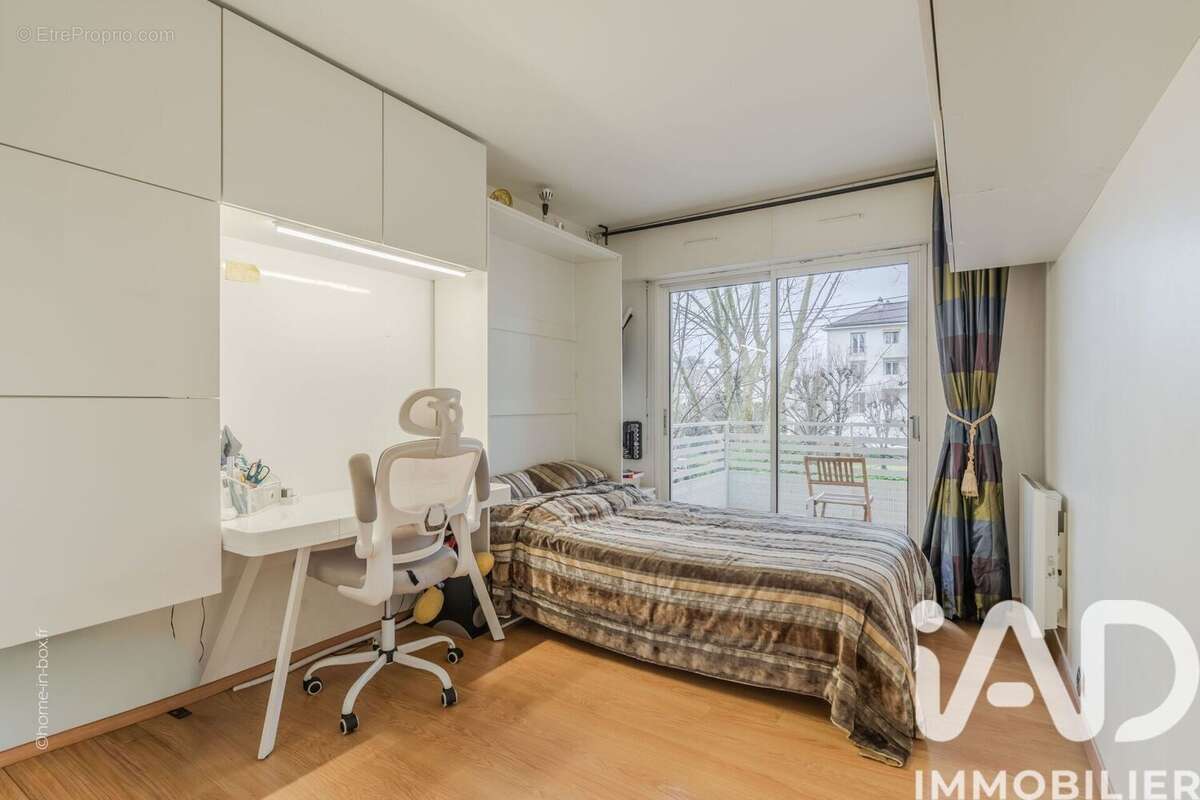 Photo 9 - Appartement à LE VESINET