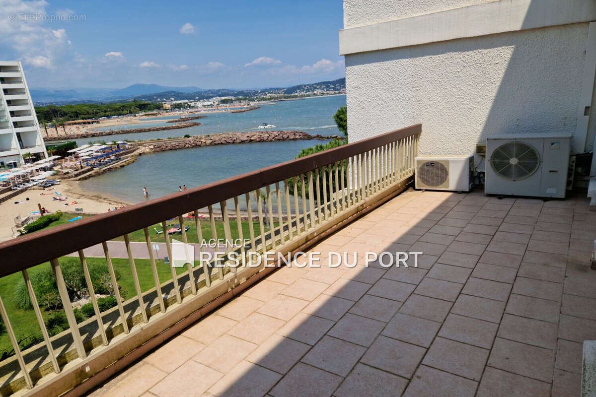 Appartement à MANDELIEU-LA-NAPOULE