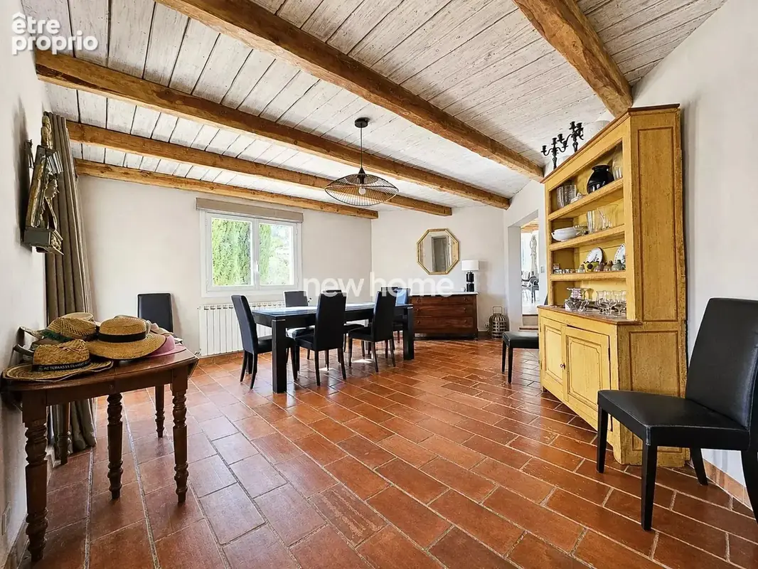 Carcès – Propriété d’exception de 300 m² avec piscine, vue panoramique et 3,5 hectares - photo 12