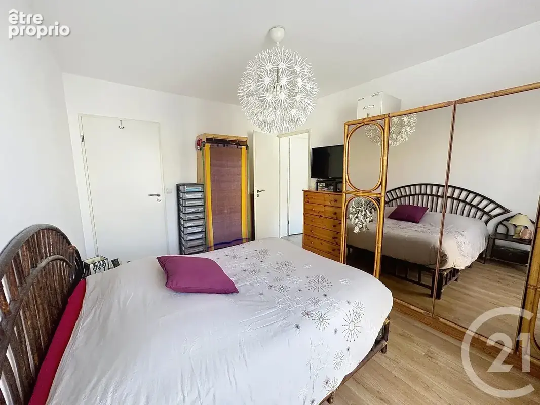 Appartement 2 pièces 42 m² à vendre à Dammarie-Les-Lys (77190) - photo 4