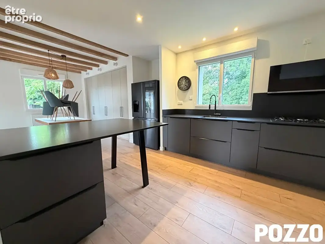 Maison 6 pièces 150 m2 + 30m² d'annexes - photo 2
