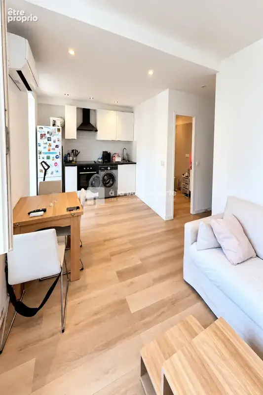 Appartement 2 pièces 30 m² à vendre à Marseille-6e (13006) - photo 2