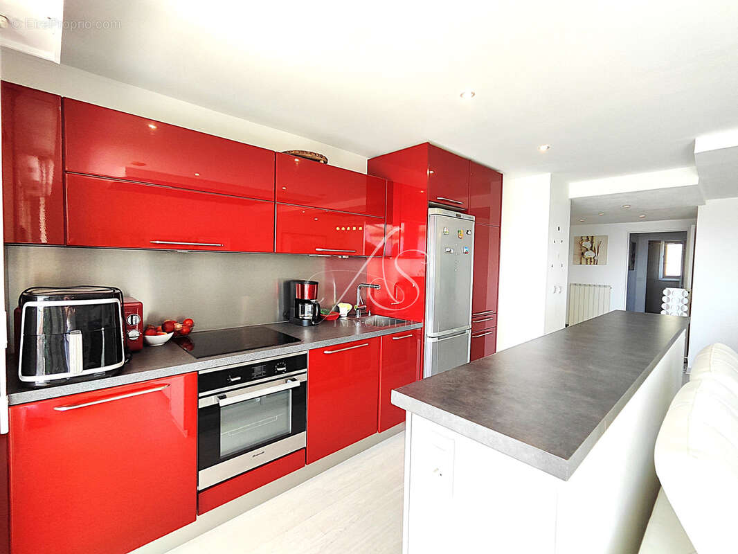 Appartement à MANDELIEU-LA-NAPOULE