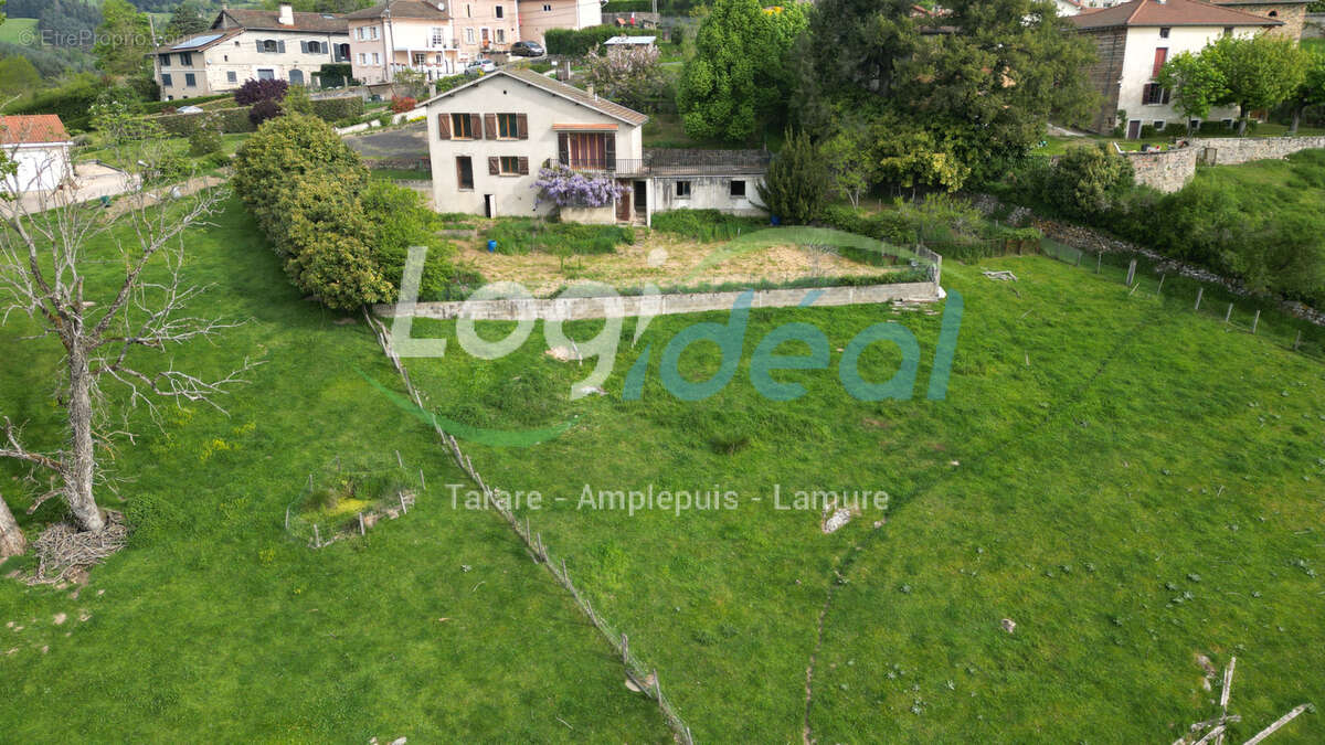 Maison à restaurer entièrement avec vue panoramique, le tout sur  presque 3000m2 de terrain - photo 5