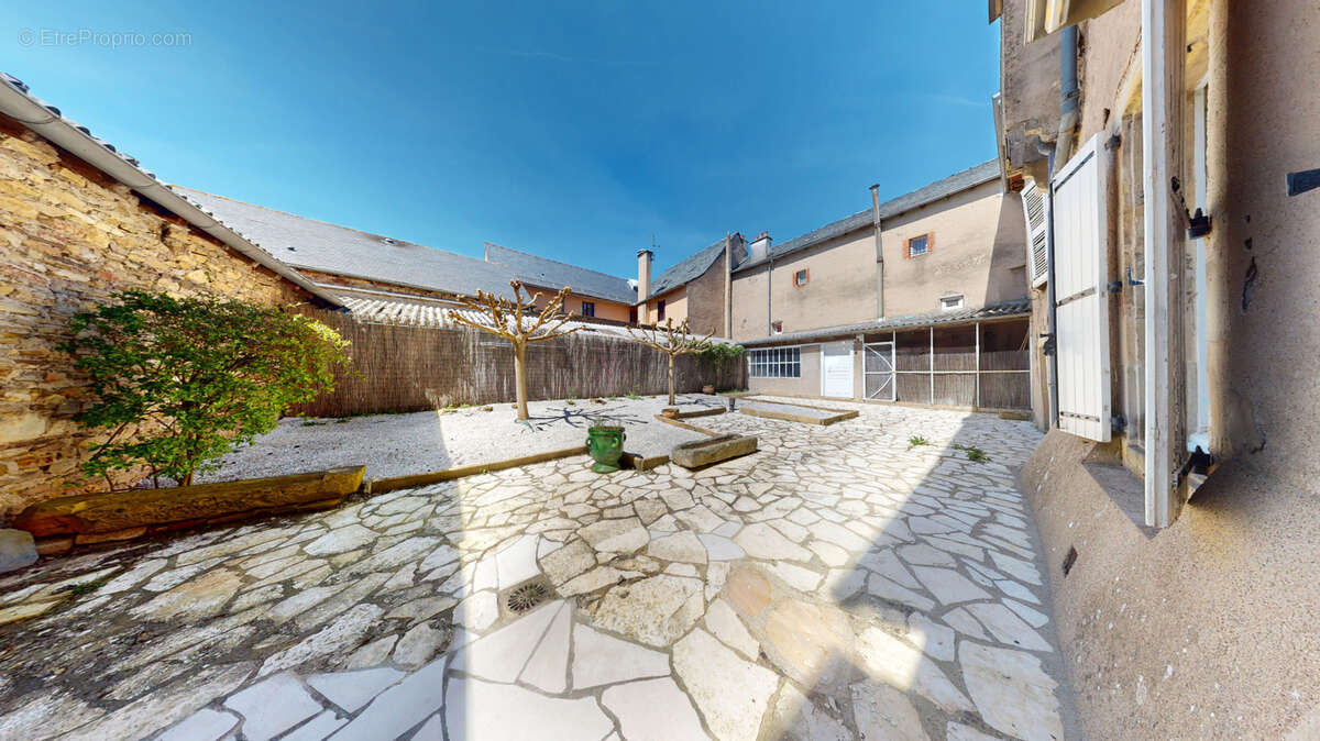 Maison à REQUISTA