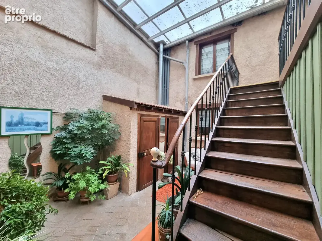 Maison 96 m2 avec local commercial & appartement - photo 3