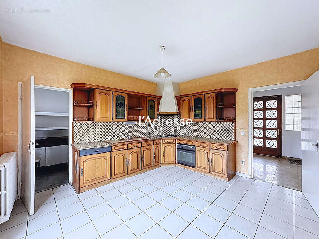 Exclusivité l'Adresse Immobilier - Fonsorbes - Maison T4 de 114 m2 sur un Terrain de 1189m². - photo 3