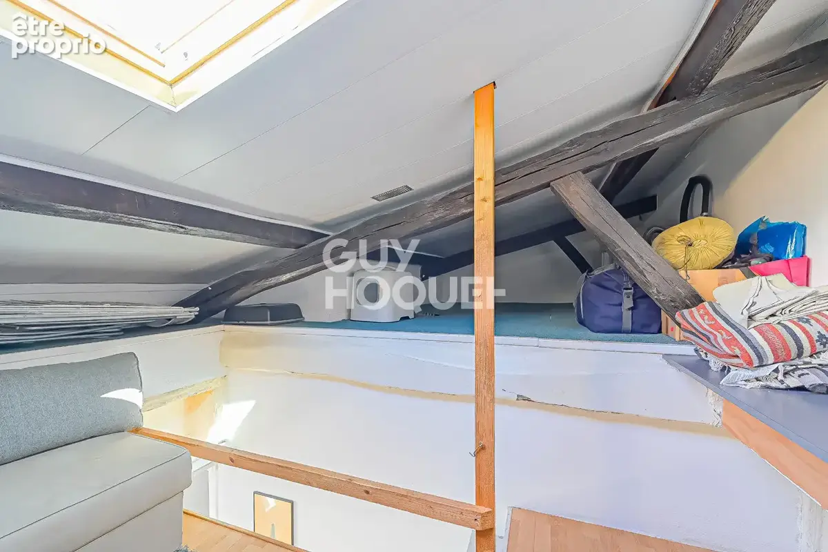 RARE - COUP DE COEUR ! Charmant 2 pièces avec mezzanine - Métro Dugommier - photo 6