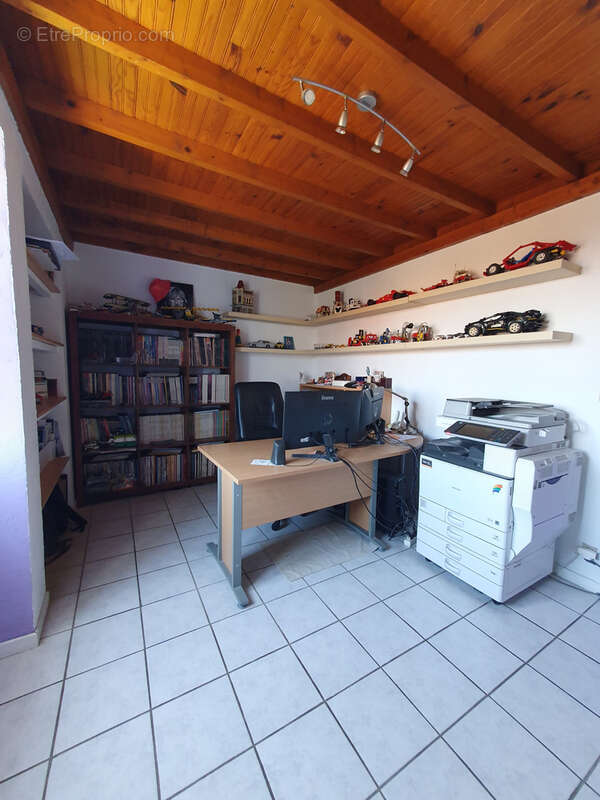 Maison à SAINT-MARTIN-LA-PLAINE