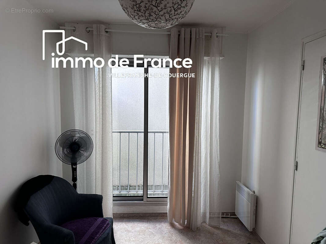 Immeuble Villefranche-de-rouergue 2 appartements T2 et T3 louésavec garage loués - photo 7