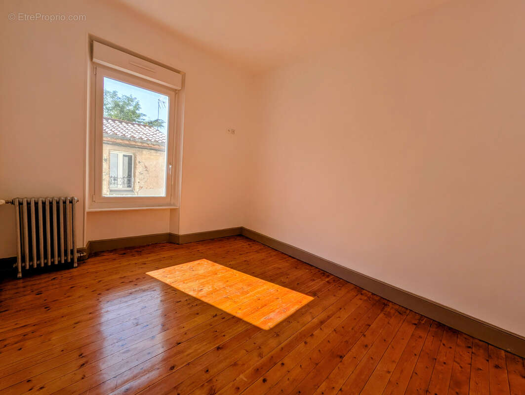 Maison à LEZIGNAN-CORBIERES