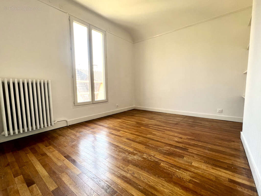 Maison à LE BLANC-MESNIL