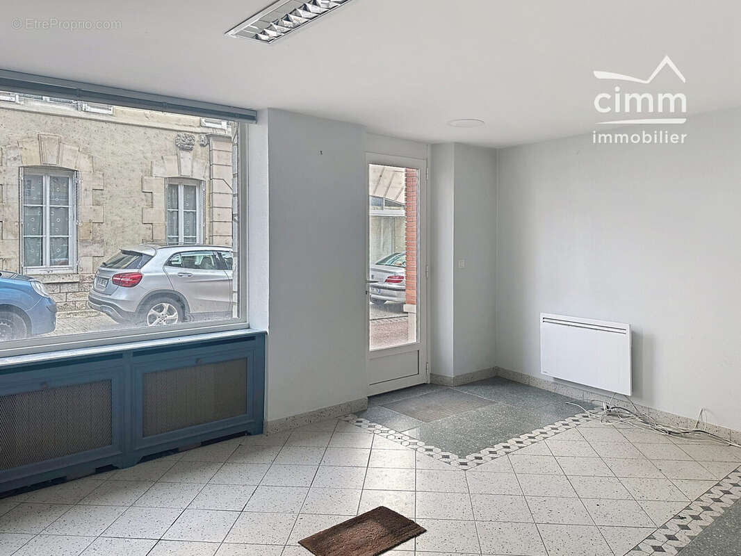 Appartement 191 m² à Chatillon-Coligny  - photo 2
