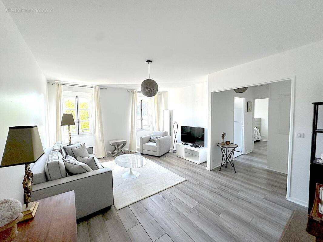 Appartement à FONTAINEBLEAU