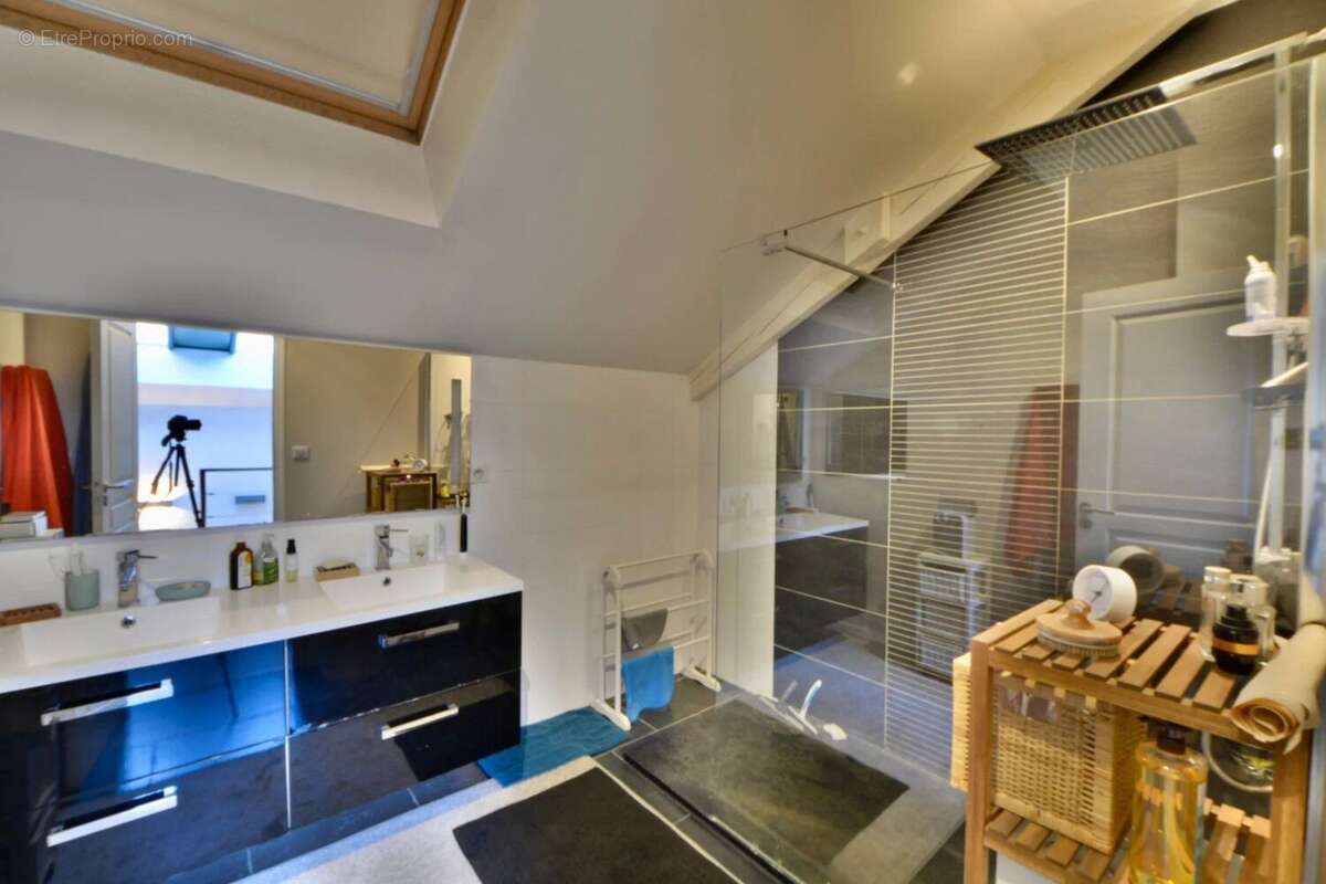Appartement à BRIVE-LA-GAILLARDE