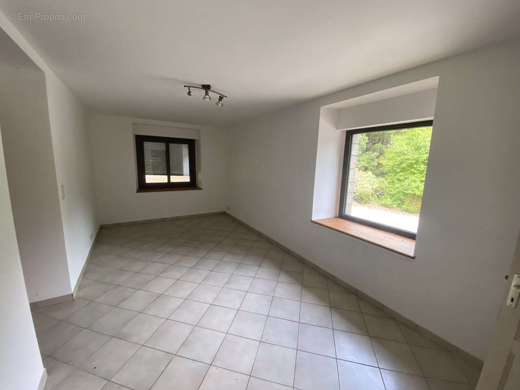 Propriété d'exception avec piscine intérieure   269 m2   Créhen - photo 11