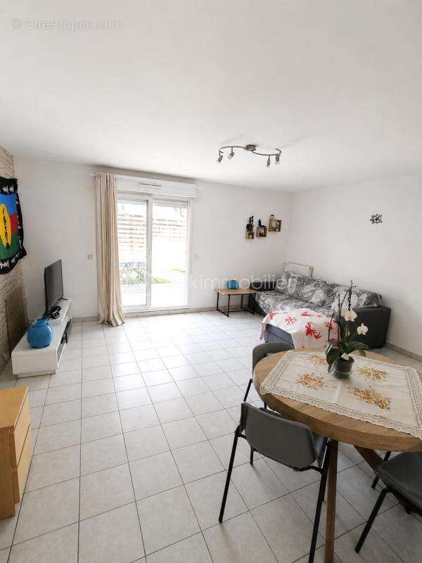 T3 de 67 m² avec jardin-terrasse de 38,5 m² plein sud, parking en sous-sol et résidence sécurisée – Investissement locatif (bail - photo 3