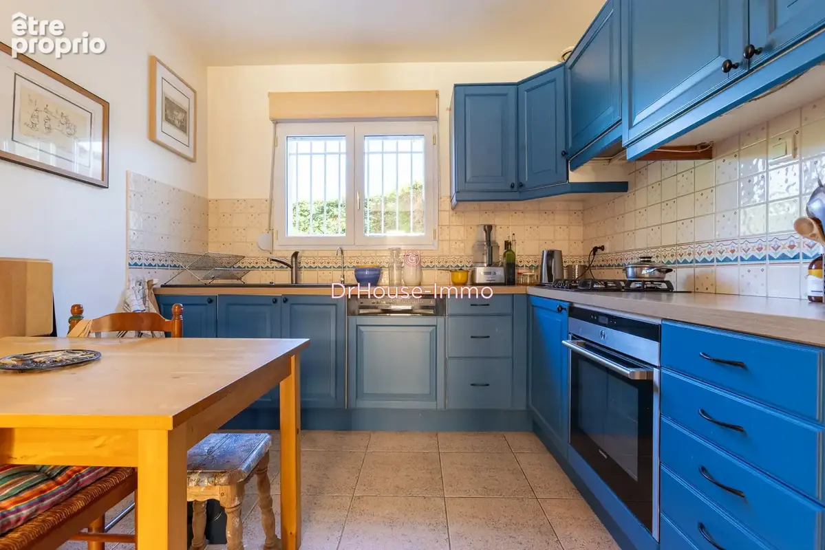 Maison 6 pièces 153 m² à vendre à Arles (13290) - photo 7