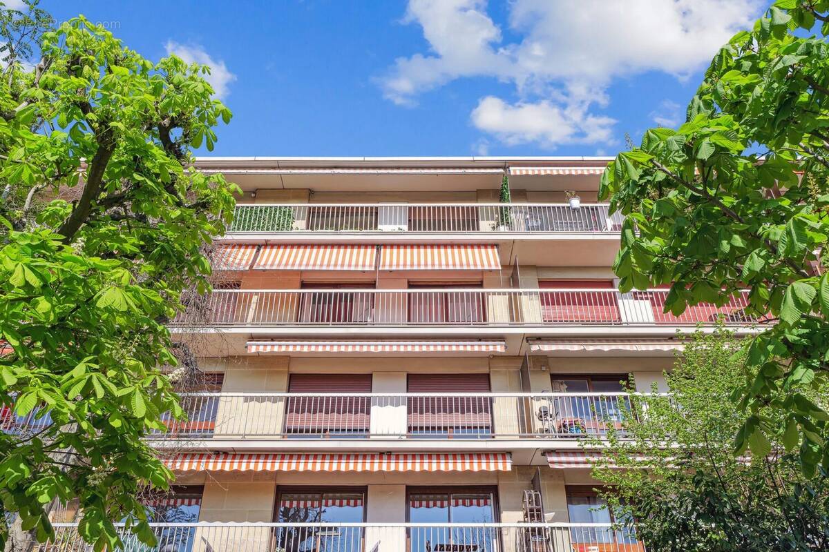 Appartement à NOGENT-SUR-MARNE