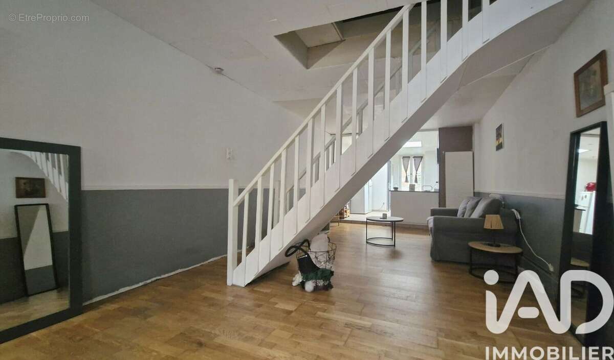 Photo 2 - Maison à CROIX