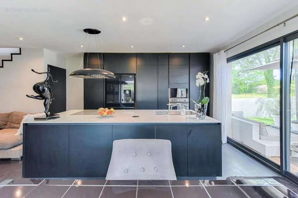 Maison à LA COLLE-SUR-LOUP